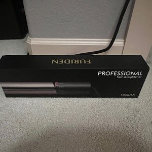 FURIDEN Hair Straightener